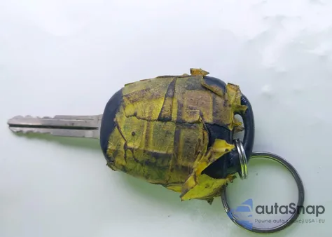 2017 Toyota Camry Le/Xle/Se/Xse from USA, damaged, VIN 4T1BF1FK5HU711568